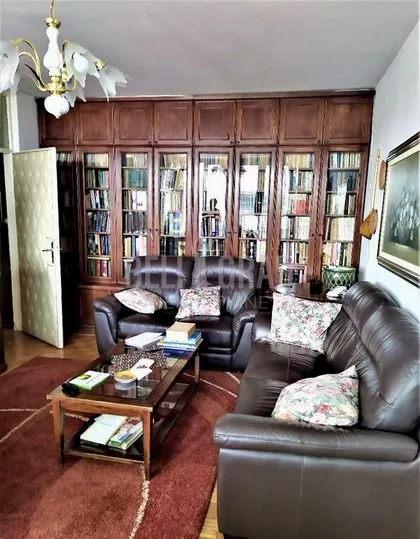 Triše Kaclerovića | 4zida.rs