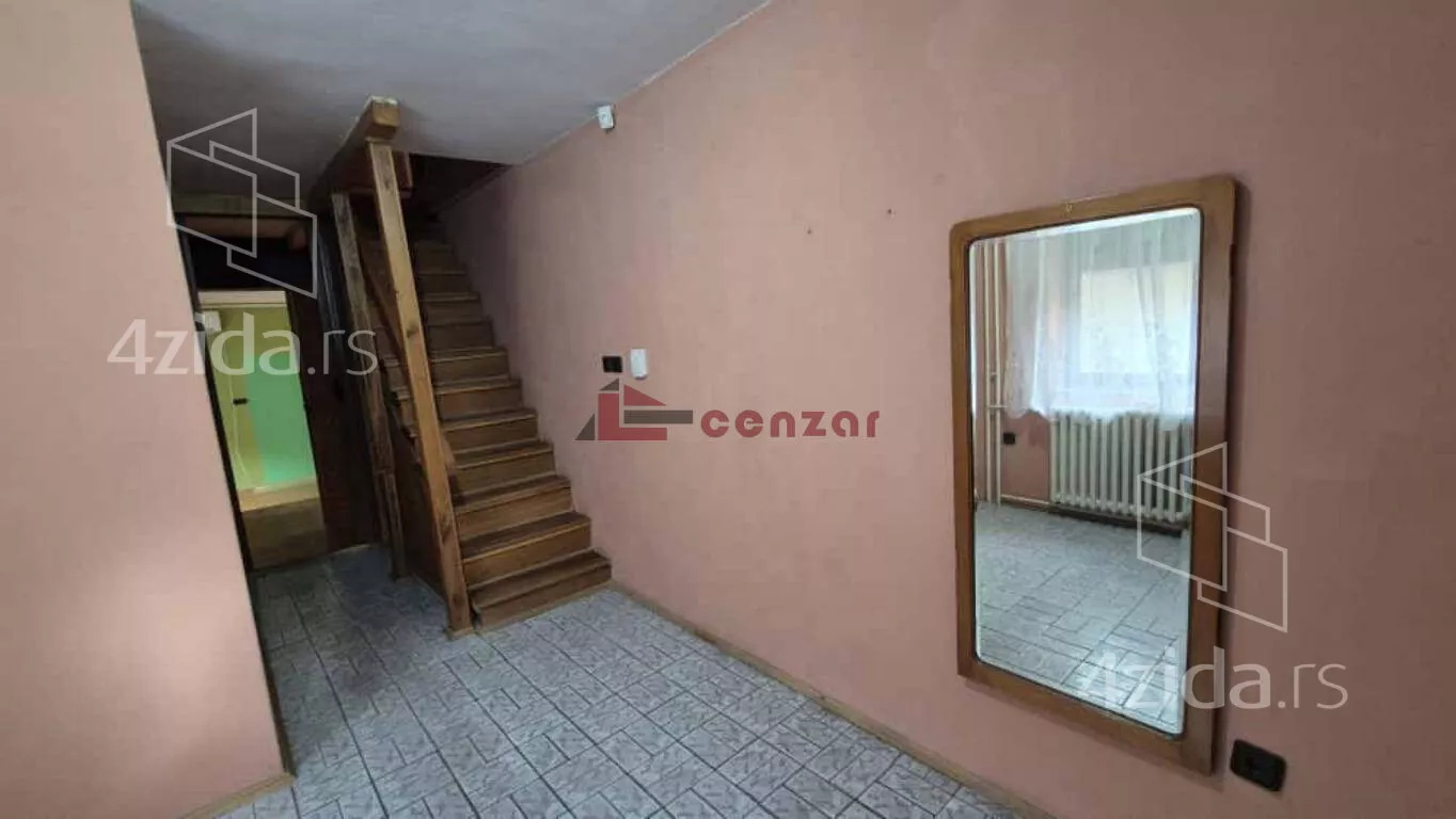 3-etažna kuća | 4zida