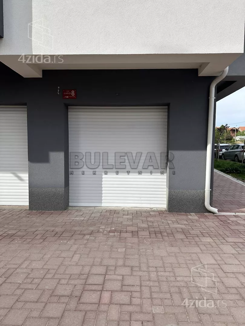 Garaža | 4zida