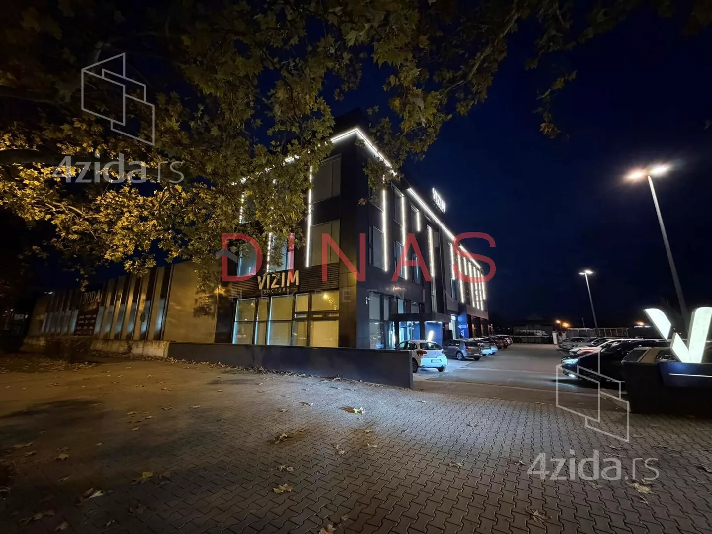 Poslovni prostor | 4zida