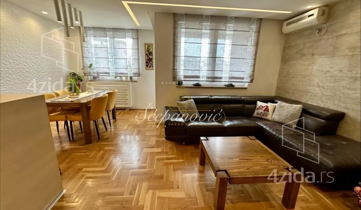 Troiposoban stan | 4zida