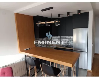 Žikice Jovanovića | 4zida.rs