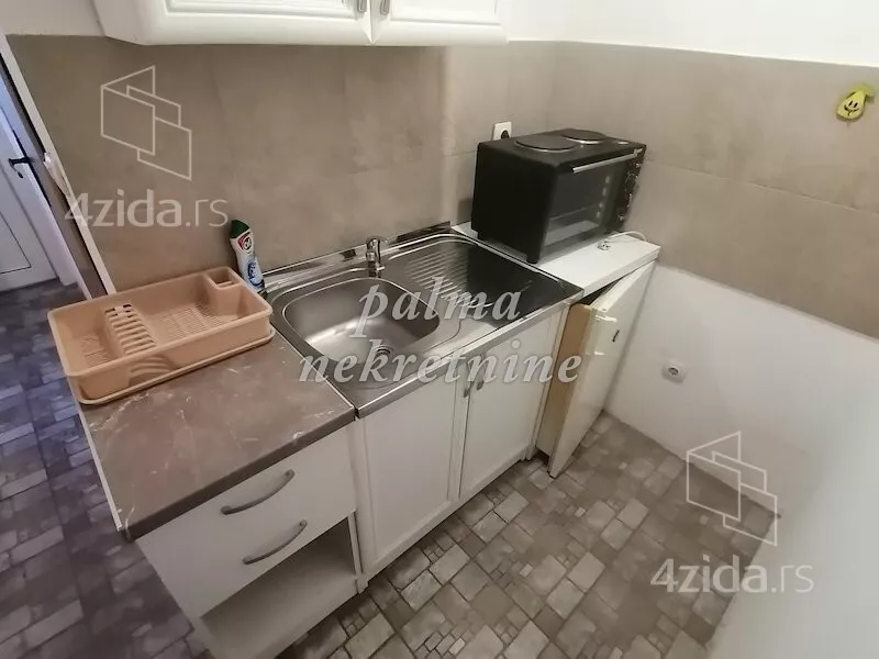 Garsonjera | 4zida