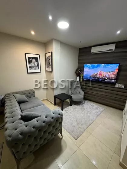 Juzni Bulevar | 4zida.rs