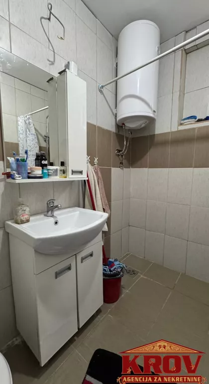 Slavonska 11/3 | 4zida.rs