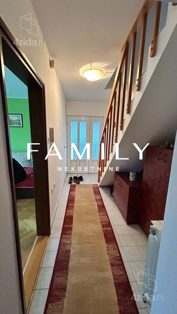 3-etažna kuća | 4zida