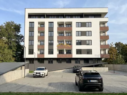 Bulevar Patrijarha Pavla (Somborski Bulevar) | 4zida.rs