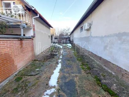 Gradske lokacije | 4zida.rs