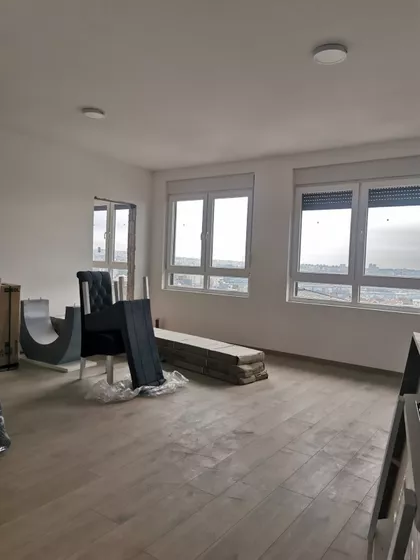 Olge Jovanovic | 4zida.rs