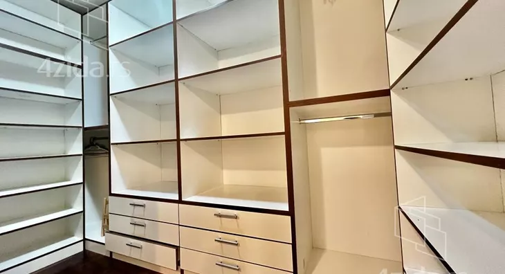 4-etažna kuća | 4zida