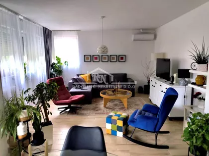 Kralja Radoslava | 4zida.rs