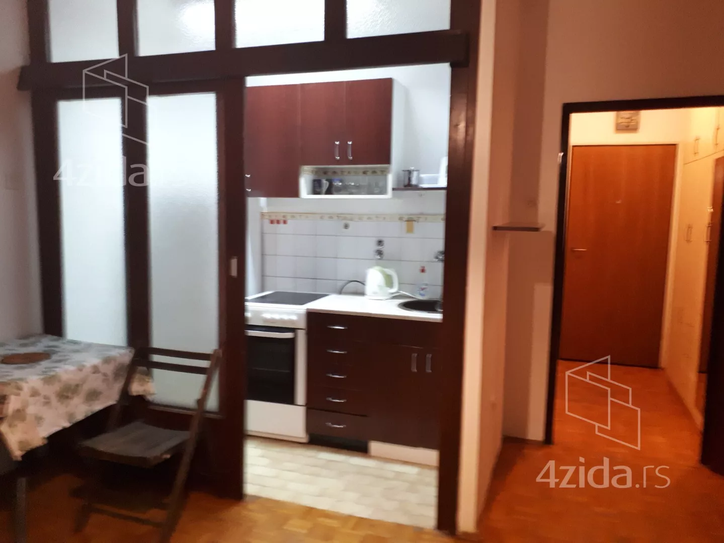 Garsonjera | 4zida
