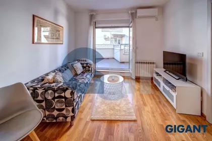 Knez Danilova | 4zida.rs