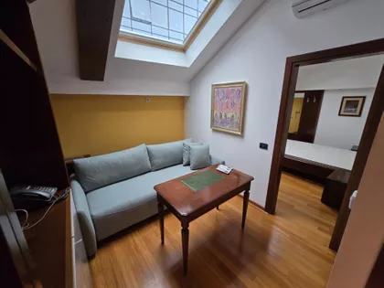 Knez Mihailova | 4zida.rs