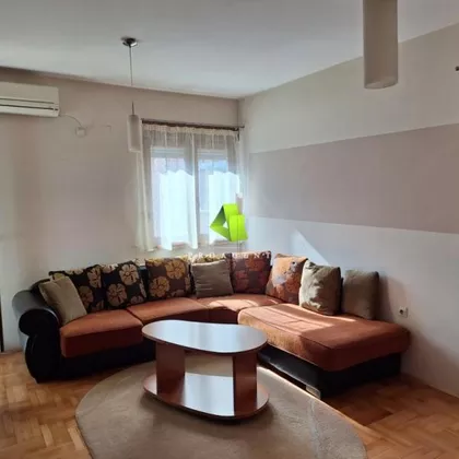 Dom Zdravlja | 4zida.rs