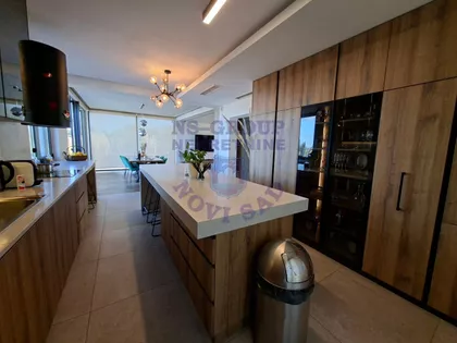 Puckaroš | 4zida.rs