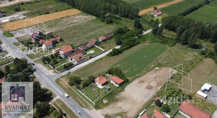Plac | 4zida