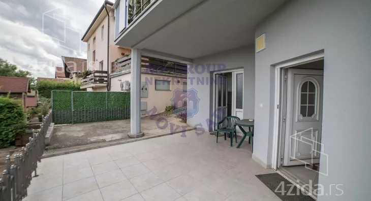 3-etažna kuća | 4zida