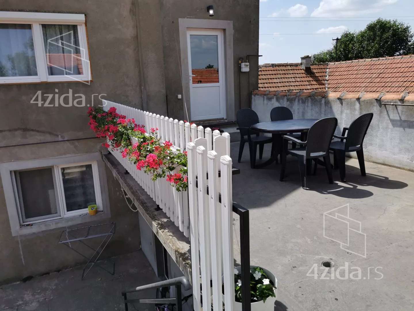 5-etažna kuća | 4zida