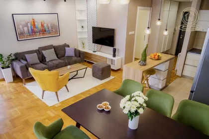 Bulevar Nemanjića | 4zida.rs