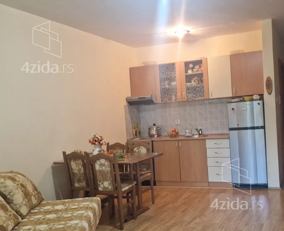 Garsonjera | 4zida