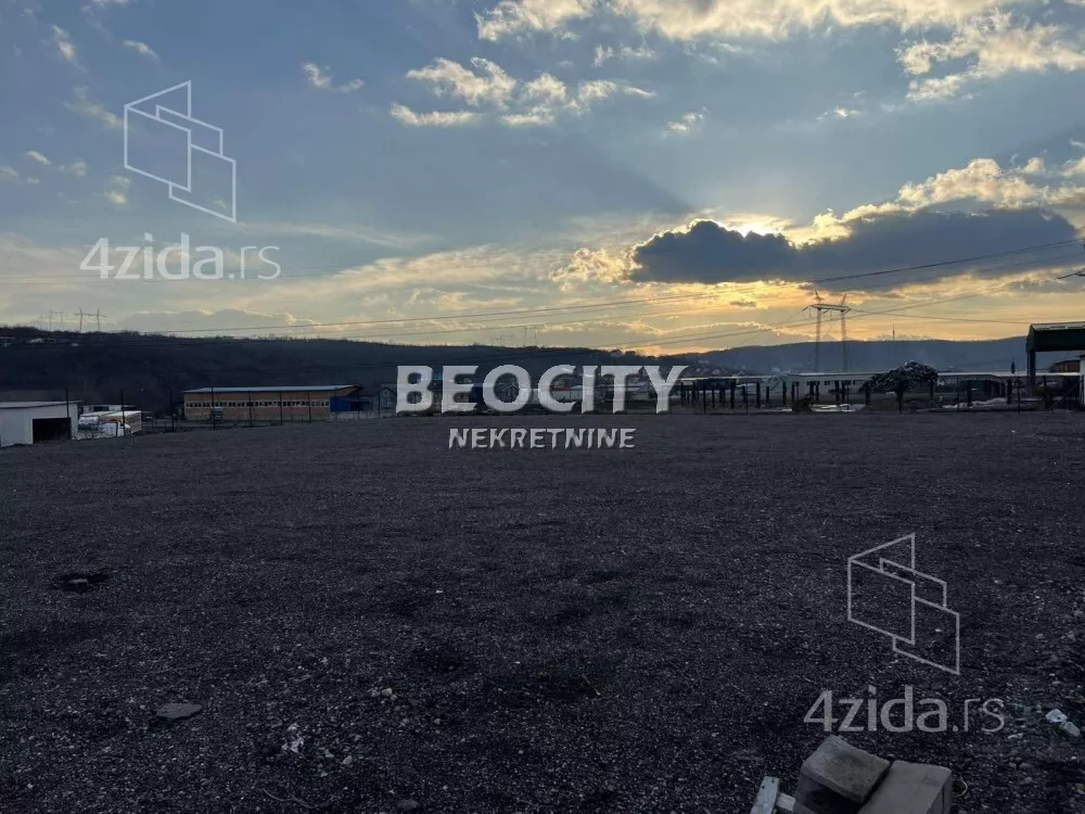 Plac | 4zida