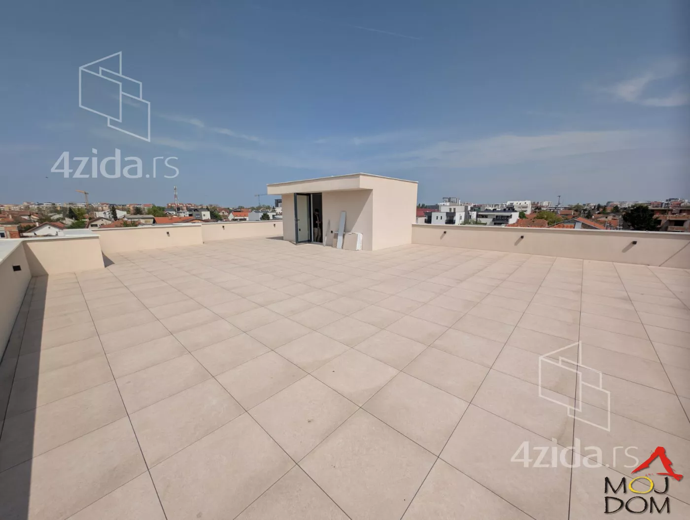 Petosoban stan | 4zida