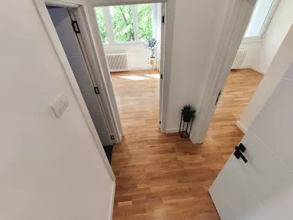 Sava Burića bb | 4zida.rs