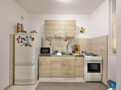 Dvoržakova | 4zida.rs