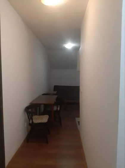 Onisima Popovića 4 | 4zida.rs