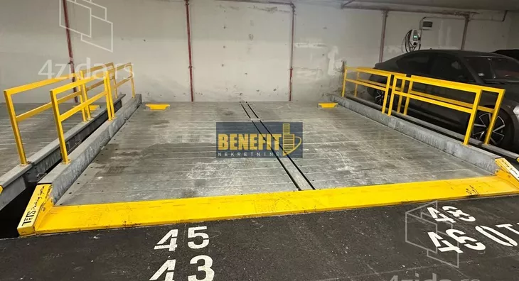 Garaža/Parking | 4zida