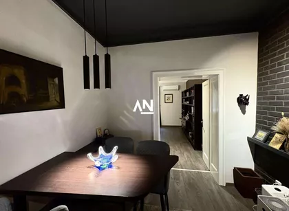 Miše Vujića | 4zida.rs