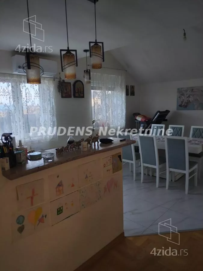 Kuća | 4zida