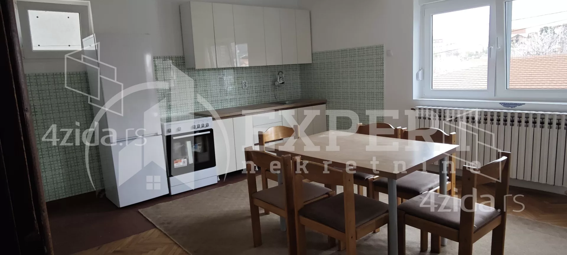 Troiposoban stan | 4zida