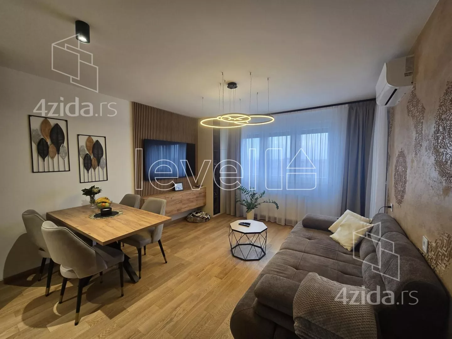 Troiposoban stan | 4zida