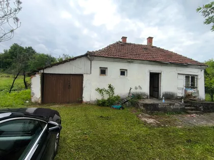 Vojislava Damnjanovića 113 | 4zida.rs