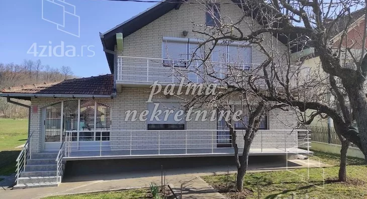 Kuća | 4zida