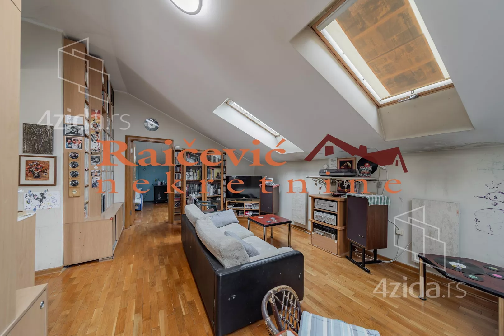 Četvorosoban stan | 4zida