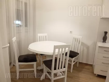 CENTAR | 4zida.rs