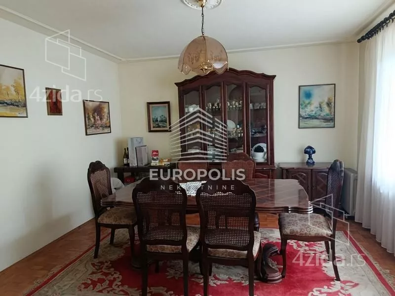 Kuća | 4zida