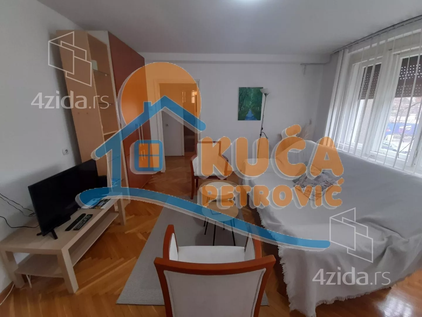 Dvoiposoban stan | 4zida