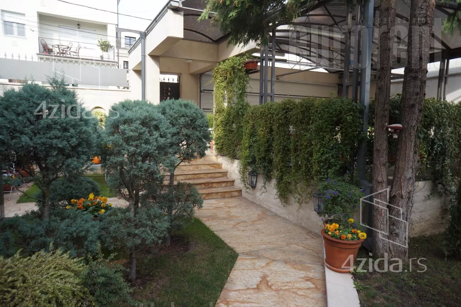 3-etažna kuća | 4zida