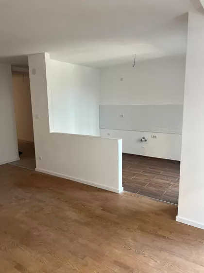 Bolnička 7 | 4zida.rs