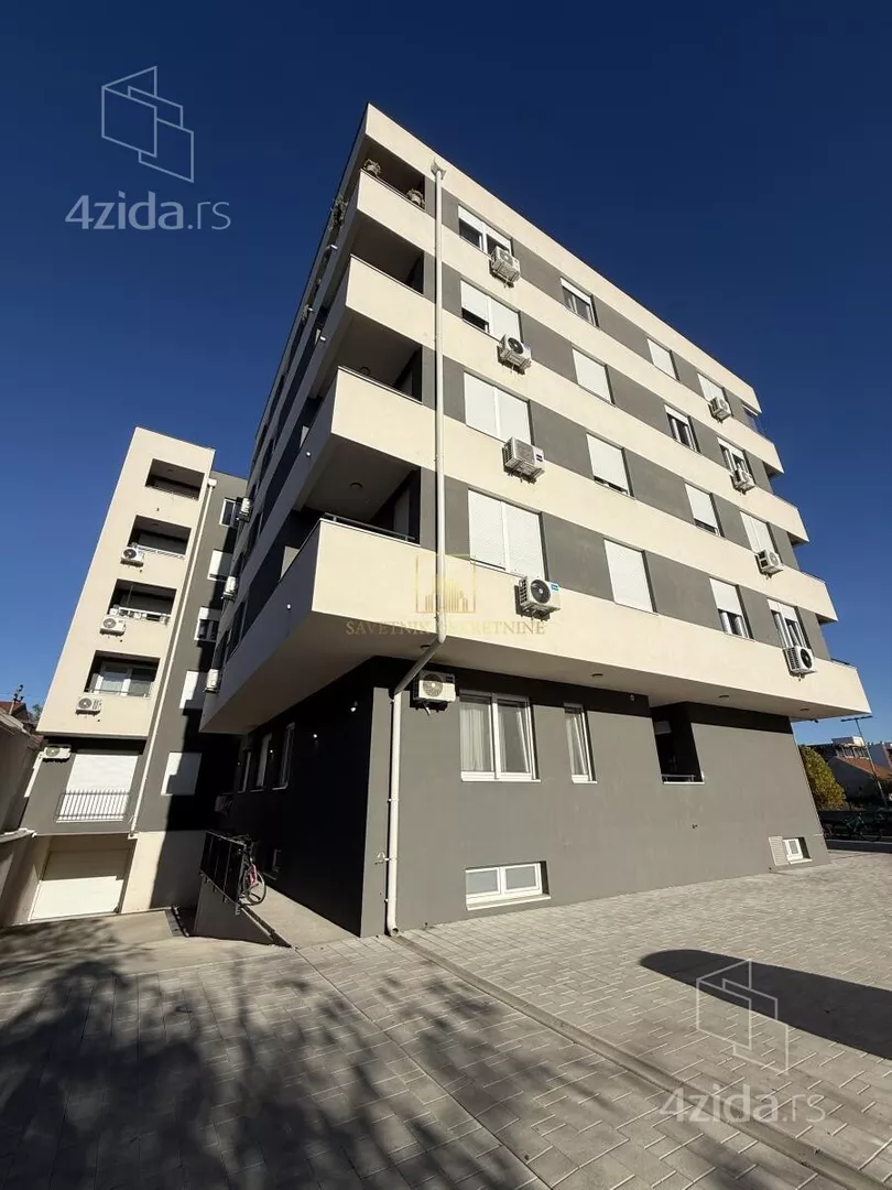 Četvorosoban stan | 4zida