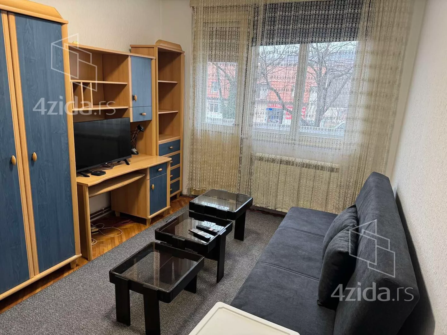 Dvoiposoban stan | 4zida