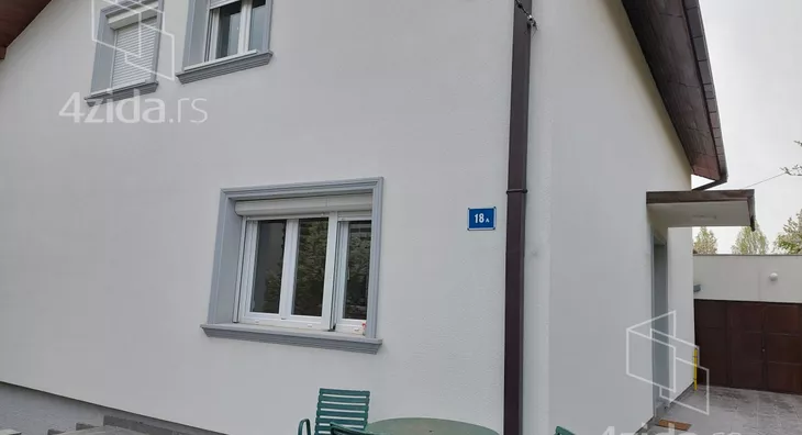 3-etažna kuća | 4zida