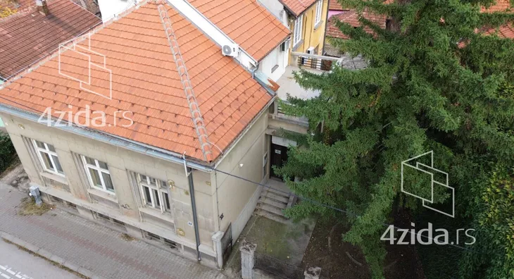 4-etažna kuća | 4zida