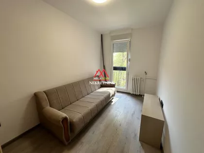 Bate Brkića | 4zida.rs