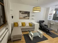 Zelena Avenija, Zemun, Zemun opština, Beograd | 4zida.rs