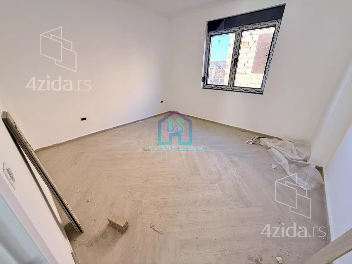 Petosoban stan | 4zida